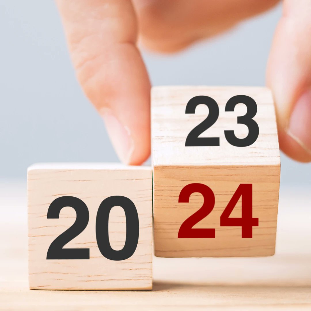 soylauraalfonso's tweet card. Repasamos las novedades más importantes en SEO del 2023 tanto a nivel orgánico como a nivel local.