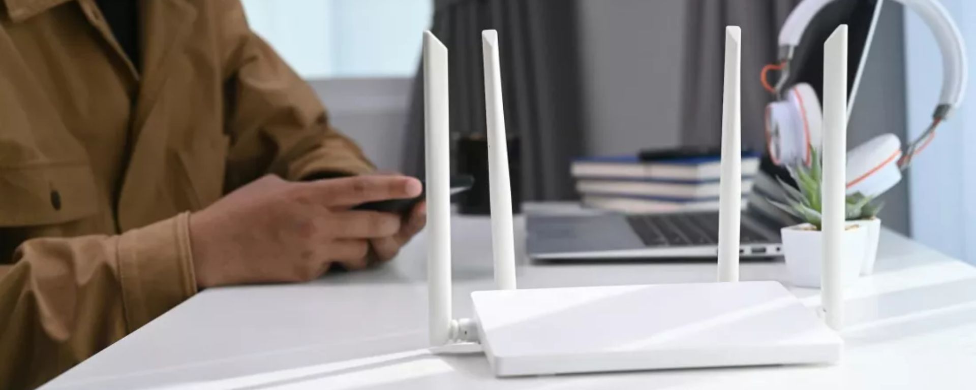 WeBTCoficial's tweet card. O percentual de tráfego web proveniente de dispositivos móveis atingiu um recorde histórico de 64%, no oitavo trimestre de crescimento.