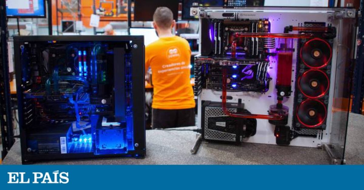 el_pais's tweet card. PcComponentes factura 314 millones de euros, lo que la sitúa como tercera tienda ‘online’ de España