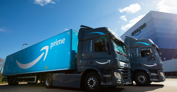 StopFoolingCa's tweet card. New vehicles mean up to 100,000 road miles will be fuelled with renewable electricity this year