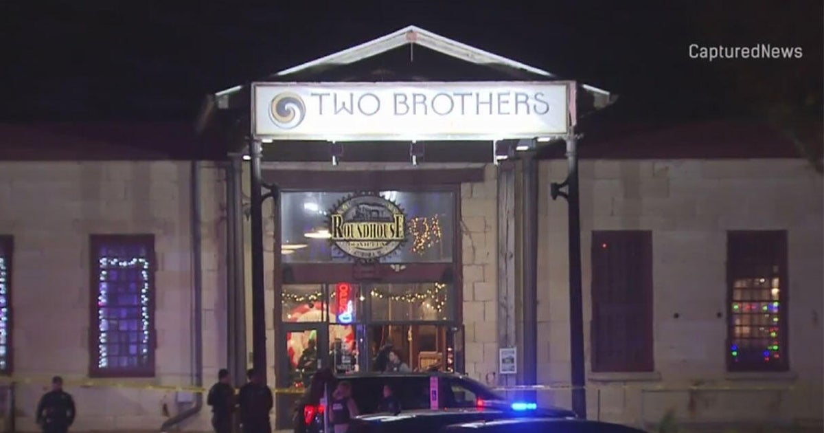 WindyDreamer312's tweet card. Two people were killed and a third was wounded during a concert at a restaurant in Aurora, Illinois on Saturday night.