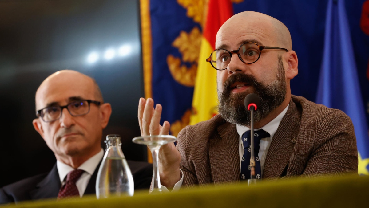 Legalion12's tweet card. Éxito para unos, fracaso para otros. Las asociaciones cifran en un 70% de media el seguimiento de los tres días de huelga de jueces y fiscales, mientras