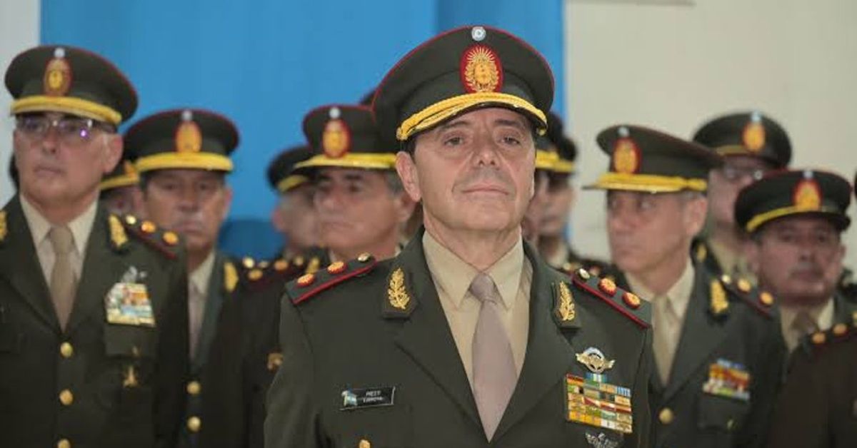 678elprograma's tweet card. El presidente designó al jefe del Ejército, Alberto Presti, como reemplazante de Luis Petri. De esta forma, se rompe un consenso democrático vigente desde 1983. La decisión despertó críticas de la...