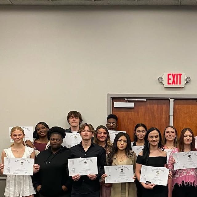 MidlandsMidCol's tweet card. Midlands Middle College (@midlandsmiddlecollege) • Instagram photos and videos