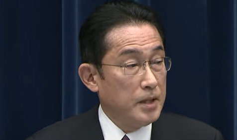 tsuisoku777's tweet card. 1: 名無しさん＠ 2022/03/09(水) 08:00:37.19 ID:ThP09yEE9 政府が新型コロナウイルスの水際対策緩和を受け、５月末までに、日本への入国を希望する外国人留学生全員の受け入れを検討していることがわかった。 平日の航空機の空席を活用して、１０万人超の入国を計画し