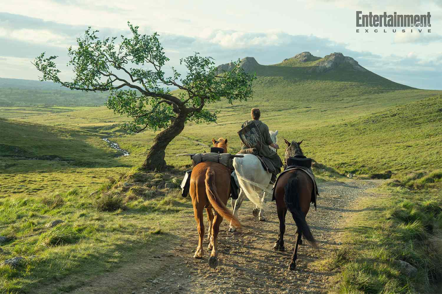 EW's tweet card. Where in the 'Game of Thrones' timeline is 'A Knight of the Seven Kingdoms' set? Co-creator Ira Parker exclusively sets up the Westeros era of Dunk and Egg.