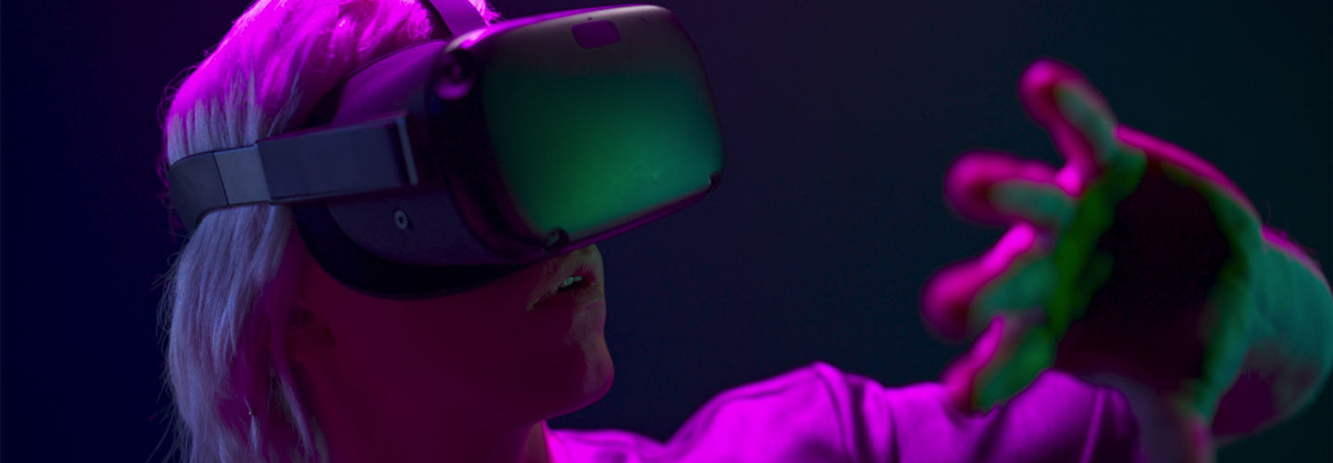 jchadwicksmith's tweet card. Dashboards, AR/VR and website design help information move freely through the federal system.