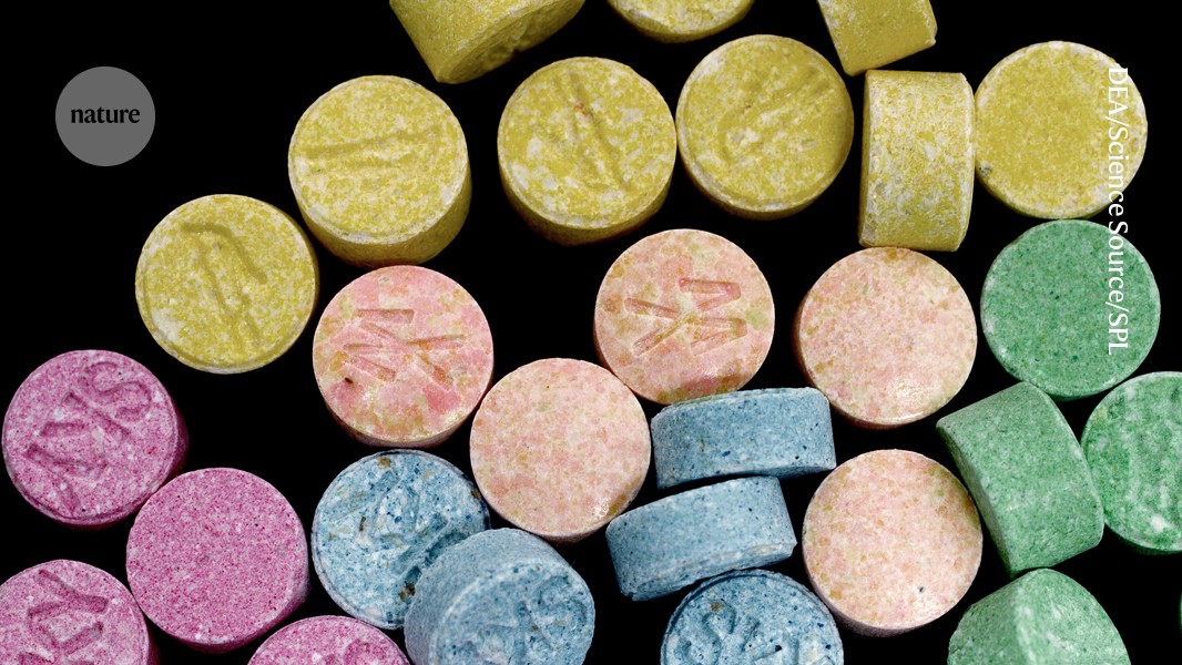 Nature's tweet card. Nature - Scientific advisers to the US Food and Drug Administration vote overwhelmingly that the risks of MDMA treatment for post-traumatic stress disorder outweigh the benefits.