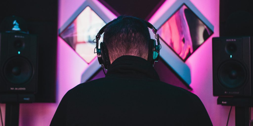 PluginBoutique's tweet card. Find the latest electronic music news, features, interviews, videos and podcasts from Beatportal - the reference for DJs and dance music artists.