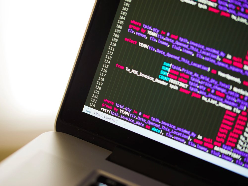 bitemobileapps's tweet card. From the sublime to the personal: what cool development tools does BiTE CTO Brant have in his Mac menu bar? Inquiring minds want to know!