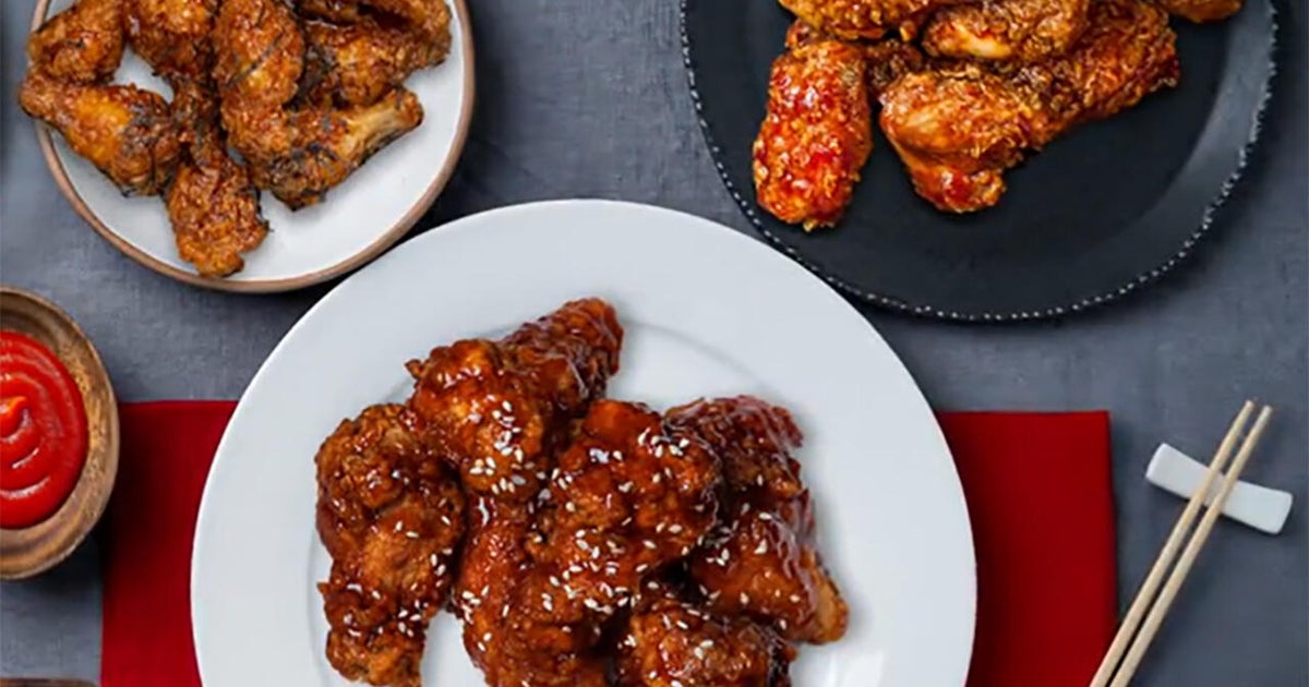 CBSNews's tweet card. The growing popularity of Korean fried chicken reflects a greater familiarity with Korean culture. But its origins can be traced back to African American soldiers fighting in the Korean War.