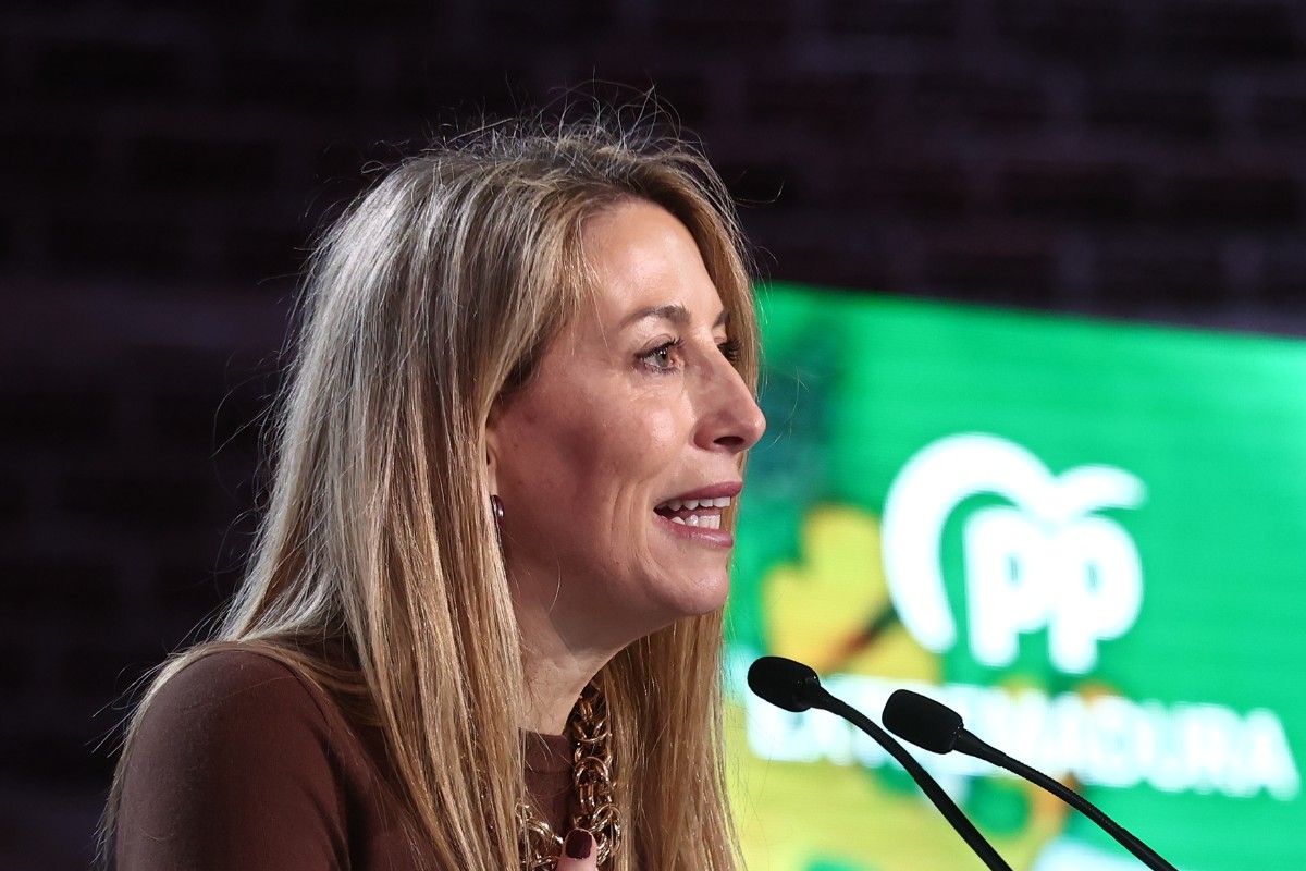 gaceta_es's tweet card. Ha fichado también para sus listas a Nélida Martín, exsecretaria de Igualdad del PSOE