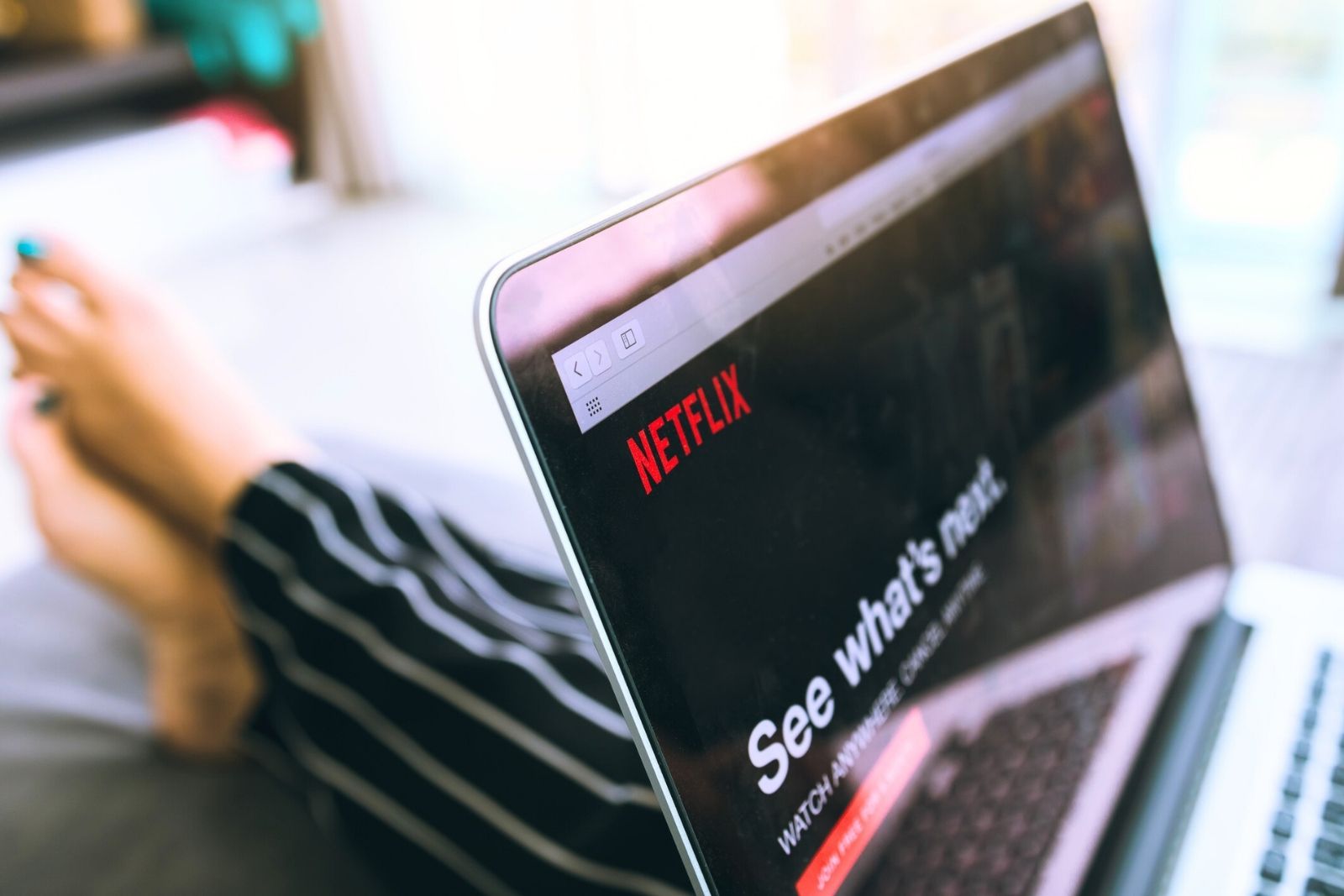 TalkAndroid's tweet card. Out of nowhere, a Brazilian crime drama has shot into Netflix’s global top 10 – rubbing digital shoulders with big hitters like The Witcher. So what is Game