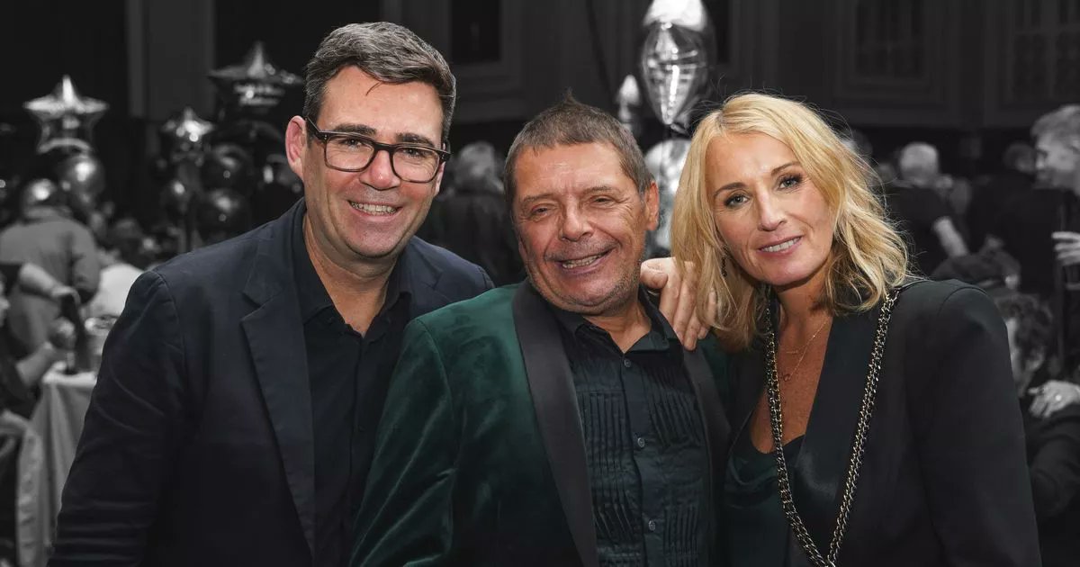 MENnewsdesk's tweet card. Days after the death of Manc legend Gary 'Mani' Mounfield, mayor Andy Burnham reflects on the role the Stone Roses played in the city's transformation - and how the region can grow following the...