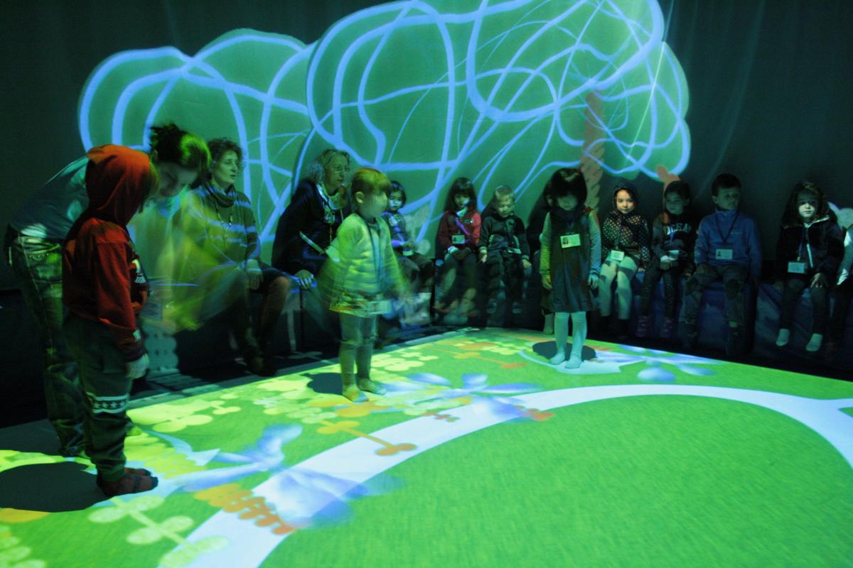 Trip4kids's tweet card. Dentro la fiaba con Pollicino nella Torre delle Favole di Lumezzane (BS) tra visite teatralizzate, giochi, percorsi e tante sorprese.