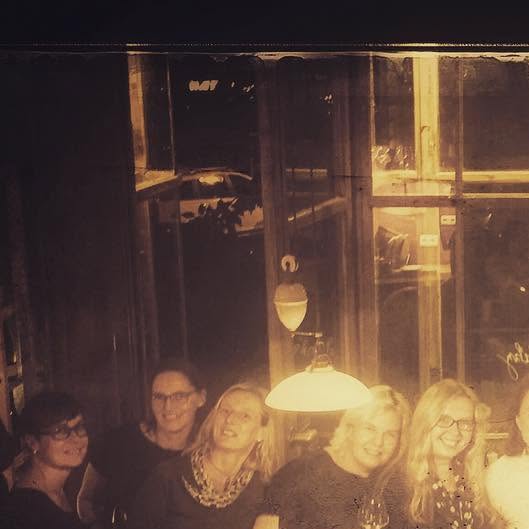 funkcnitrenink's tweet card. Funkční trénink Praha (@funkcnitrenink) • Instagram photo