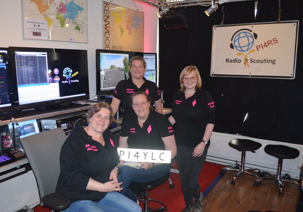 PI4YLC's tweet card. Sinds 2012 zijn we met een team onder de call PI4YLC actief vanaf verschillende locaties in Nederland. Zo zijn we ooit begonnen met een contestteam bij PI4TUE in Eindhoven, hebben we een velddag...