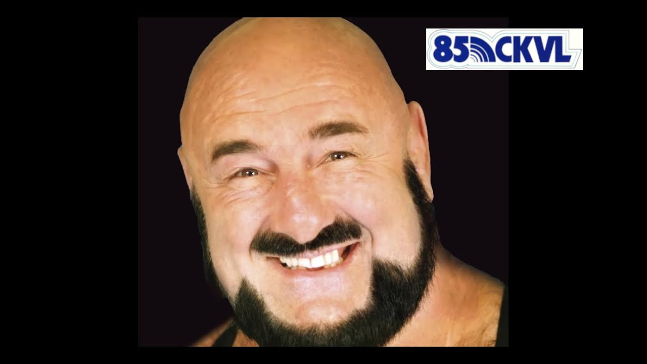 SergeJPoulin's tweet card. Maurice MAD DOG Vachon à CKVL AM 1983