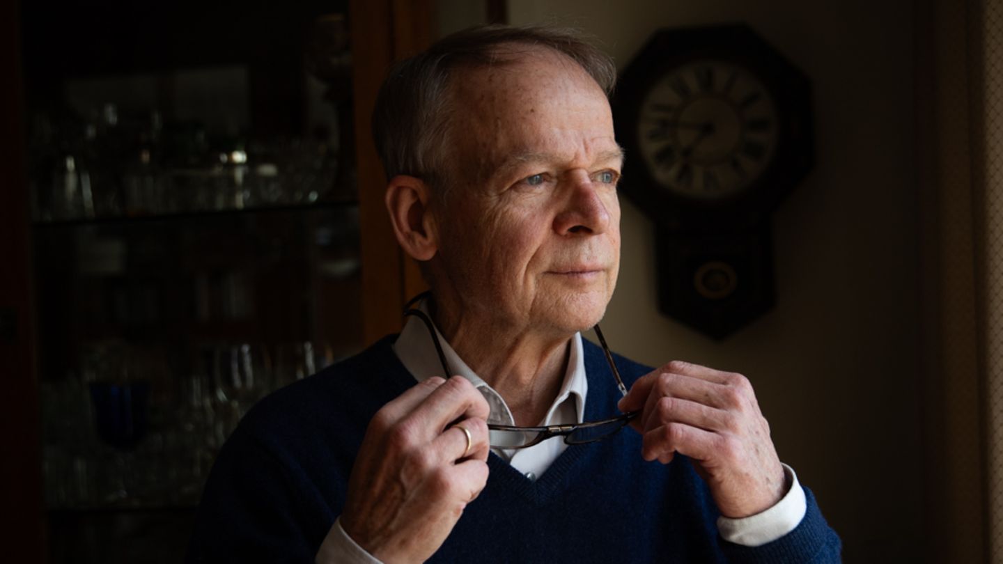 jonas_fedders's tweet card. Ein Arzt aus Berlin steht wegen möglicher Sterbehilfe vor Gericht. Er überließ einer psychisch kranken Frau tödliche Medikamente. War es Suizid – oder ein Verbrechen? Am Montag fällt das Urteil.