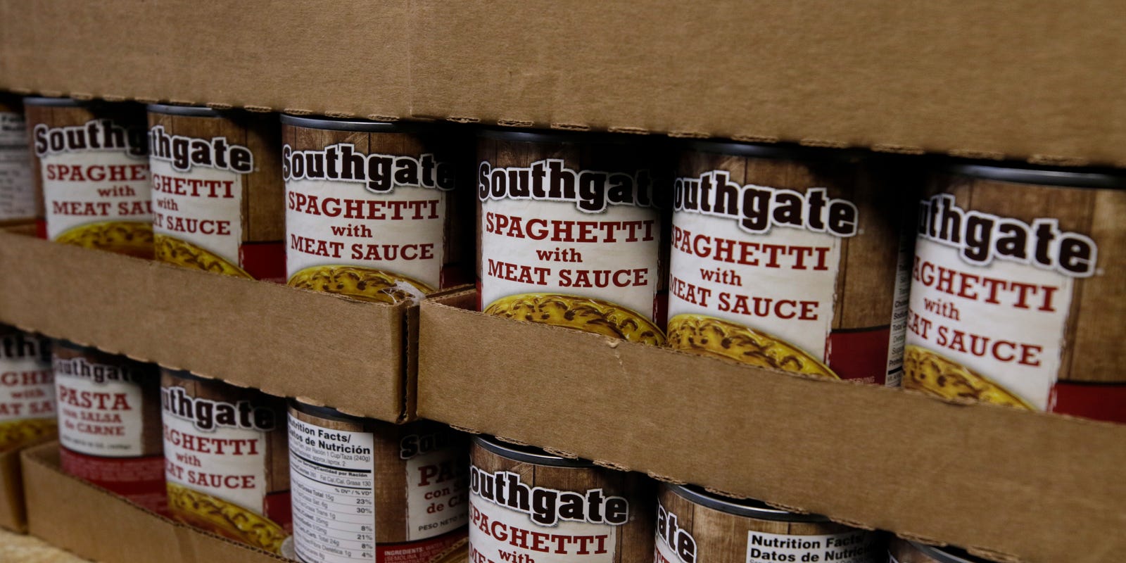 JStein_WaPo's tweet card. The RI Community Food Bank's annual report shows food insecurity the worst since the Great Depression