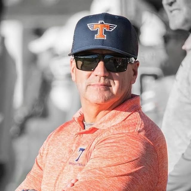 MagicMapu's tweet card. Majik Mapu (@mrmagicdonwon) • Instagram photo