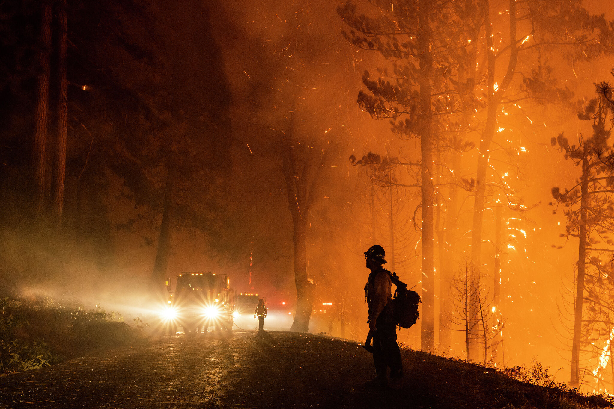 jramireztsyl's tweet card. The new tool combines weather and fire spread modeling technology with the ability to...