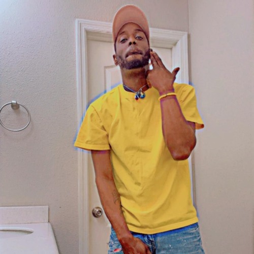 gasmaskmusix1's tweet card. 904 Yungin