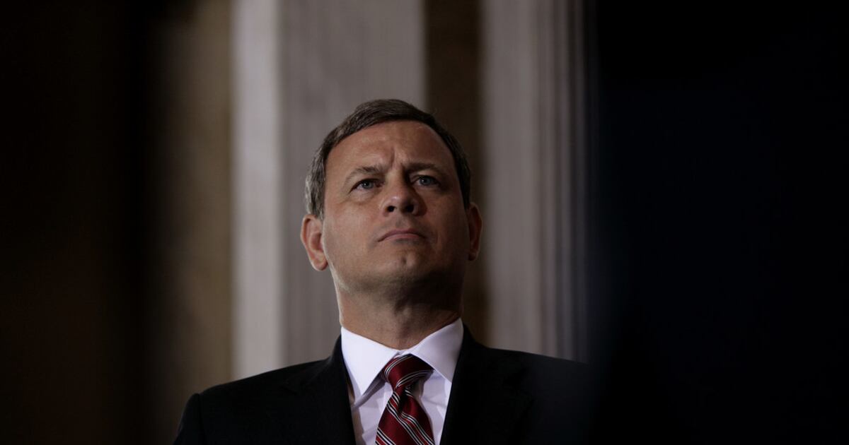 AriBerman's tweet card. Republican assaults on voting rights are happening because we no longer have a real Voting Rights Act.