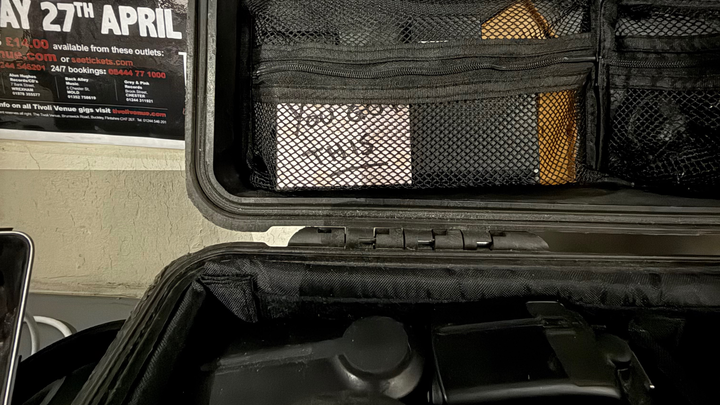 Graphician's tweet card. Hi, I’m Corey and I’ve been working as a music photographer for the past 10 years.… Corey Eyres needs your support for Help replace Corey’s stolen camera gear