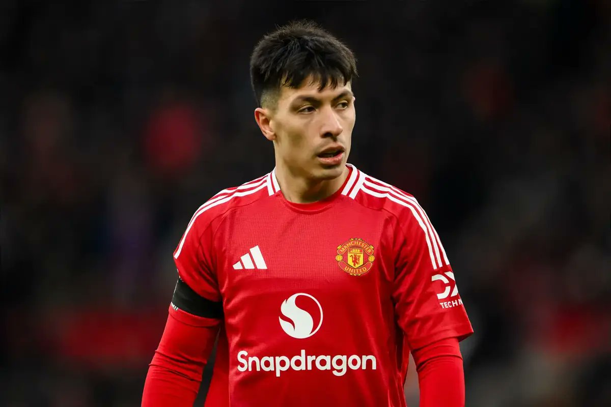 SullyTalkz's tweet card. CentreDevils can exclusively reveal that Lisandro Martinez has left the country in a bid to return to football.