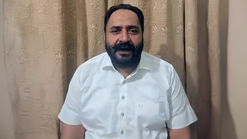 navasamajanews's tweet card. ಅತ್ಯಾ*ಚಾರ ಪ್ರಕರಣದಲ್ಲಿ ತಲೆಮರೆಸಿಕೊಂಡಿರುವ ಪಂಜಾಬ್ ಹರ್ಮೀತ್ ಸಿಂಗ್ ಪಠಾಣ್‌ಮಜ್ರಾ (Harmeet Singh Pathanmajra) ಆಸ್ಟ್ರೇಲಿಯಾಕ್ಕೆ ಪರಾರಿಯಾಗಿದ್ದಾರೆ.