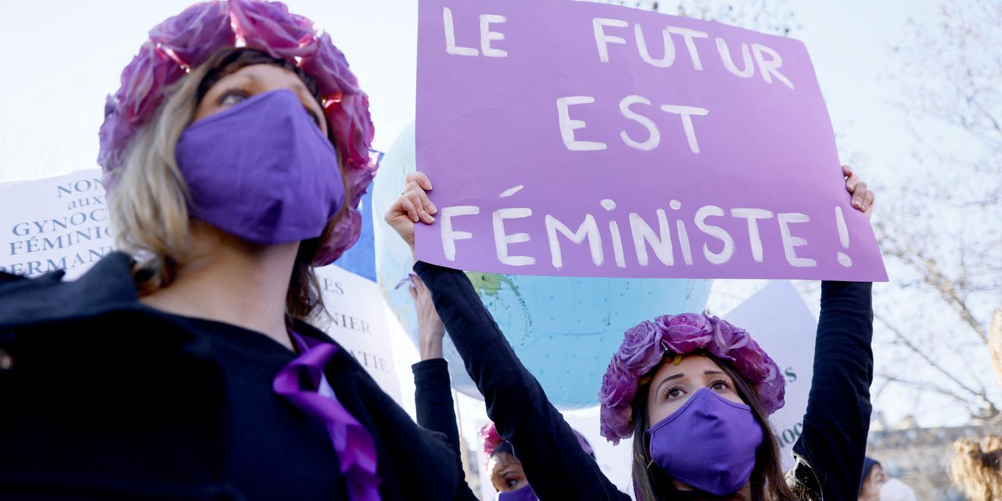 monachollet's tweet card. Après avoir vécu en couple les mécanismes de domination masculine, de nombreuses féministes remettent aujourd’hui en question le modèle hétérosexuel de la vie à deux.