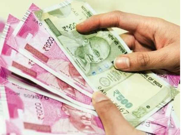 GoodreturnsHi's tweet card. हम यहां आपको बताएंगे कि कैसे आप एक 20 रु के नोट से 3 लाख रु कमा सकते हैं।We are here to tell you how you can earn Rs 3 lakh from a Rs 20 note.