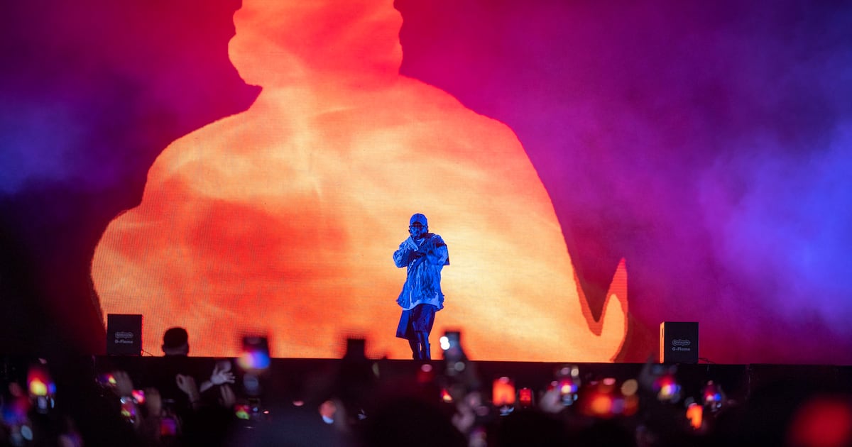 LifeNationalUAE's tweet card. The US rapper delivered an explosive set at Etihad Park