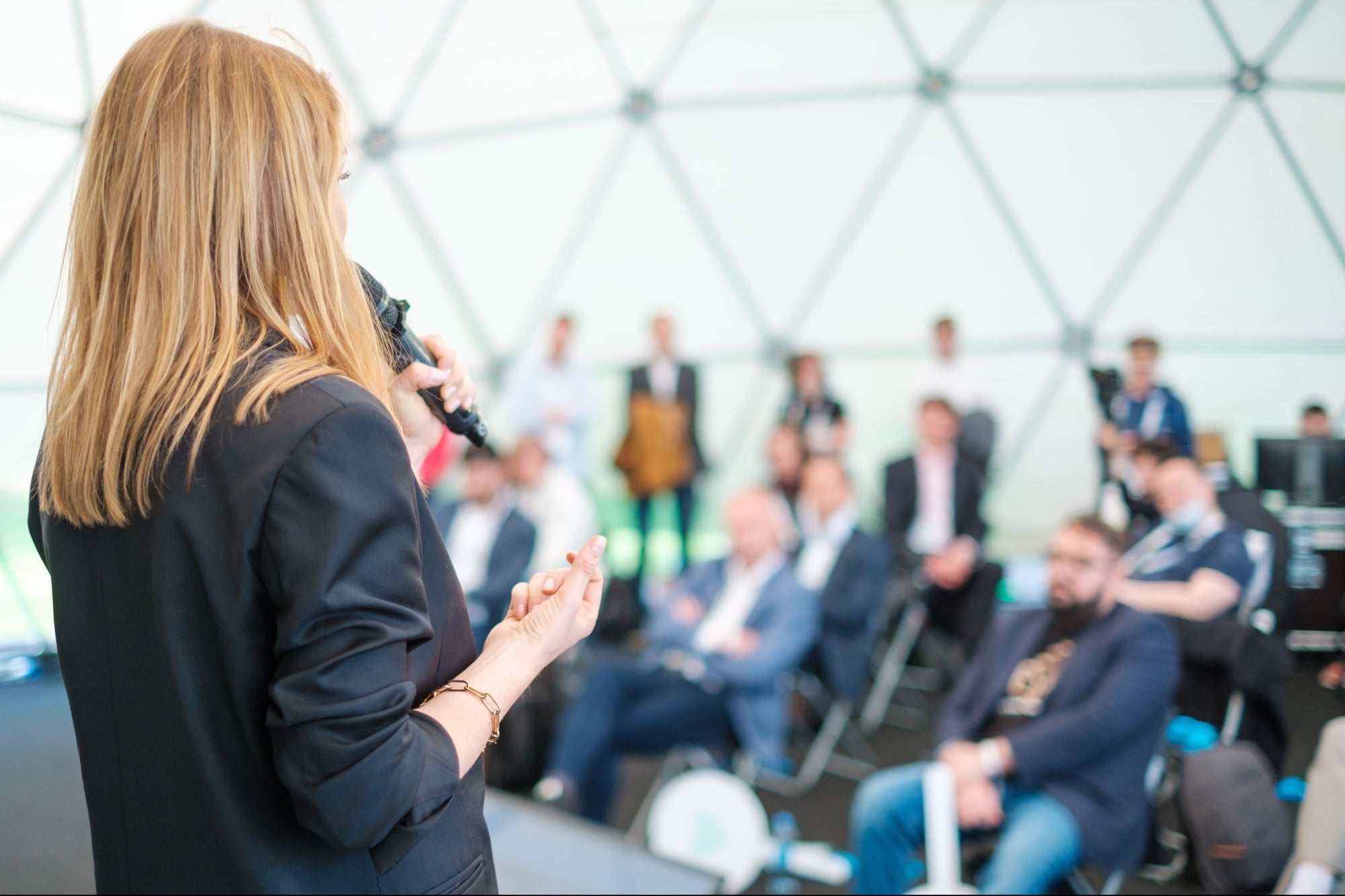 AngiesWebSpot's tweet card. Remember that investing goes beyond the numbers game. Authenticity, genuineness, and vulnerability resonate with judges and investors.