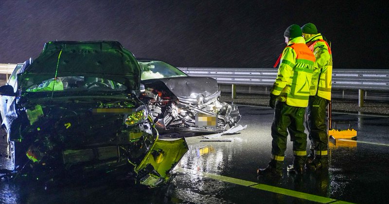 Zwaar ongeval op de A7 Afsluitdijk met meerdere gewonden