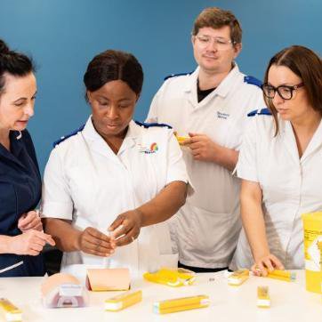 Tweet card summary image