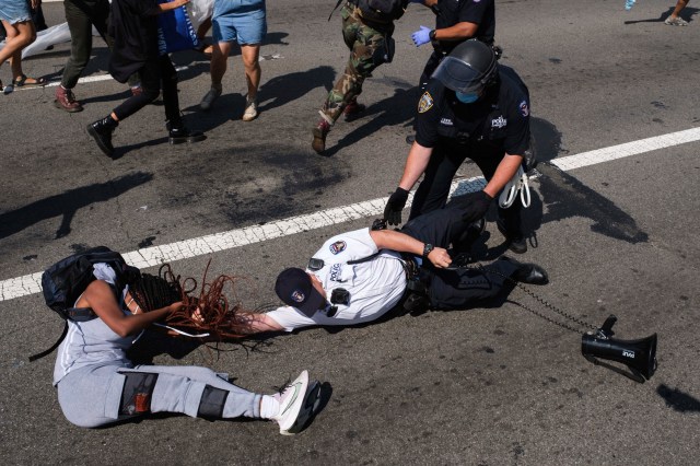 wrightfornyc's tweet card. A high-profile report on the NYPD’s handling of summer anti-police brutality protests is full of glaring holes, City Council leaders said Wednesday, calling on the Department of Investigation…