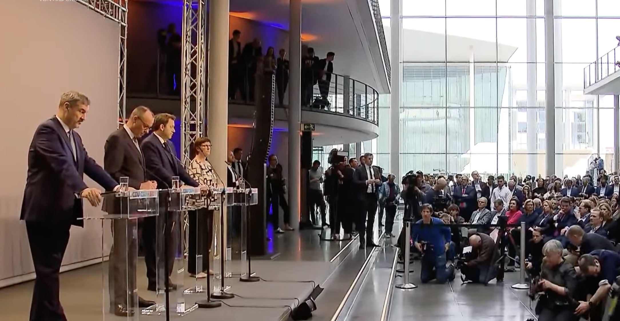 ScienceguideNL's tweet card. Duitsland moet aantrekkelijker worden voor wetenschappers en studenten, vindt de nieuwe zwart-rode coalitie.