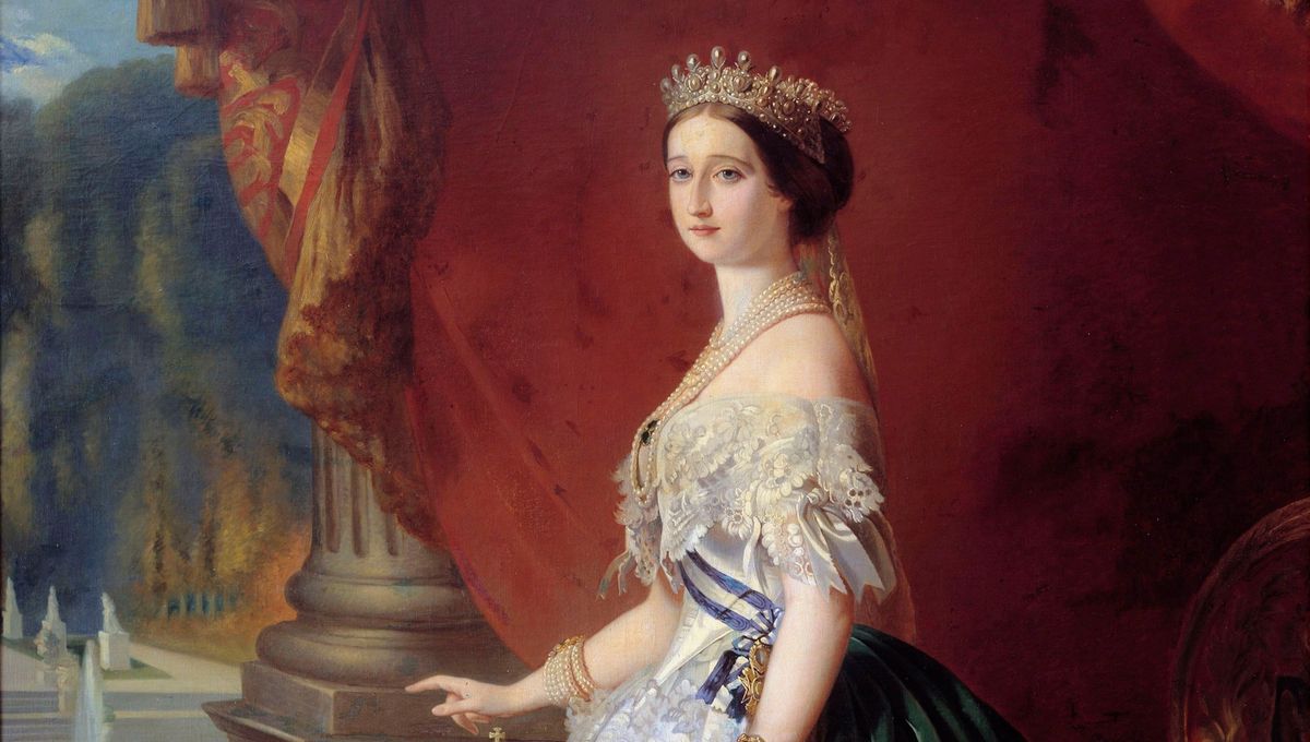 Laelia_Ve's tweet card. Le spectaculaire vol des bijoux de la Couronne au Louvre, dimanche 19 octobre 2025, a eu un écho mondial. Il rappelle combien le patrimoine français, au-delà de sa valeur historique, demeure une...