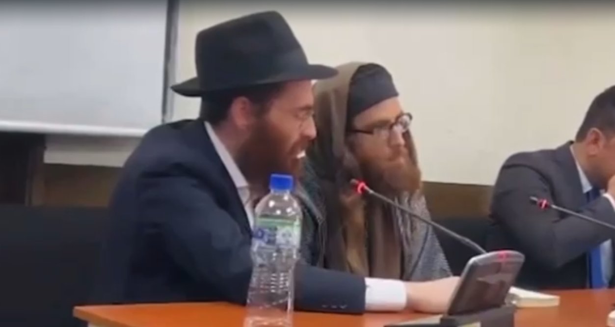 CanalAntigua's tweet card. Yoel Alter, de la secta Lev Tahor, enfrenta en Guatemala audiencia de extradición a México por presunta trata de personas y matrimonios forzados con menores. Su defensa denuncia persecución y...