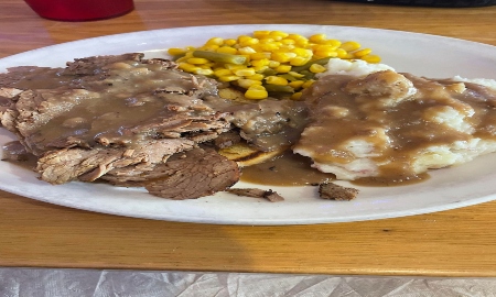 ryryjanssen's tweet card. Pot roast is slow cooked overnight. Pot roast has great flavor. Large meal that will fill you up. Comes with mash potatoes and veggies.