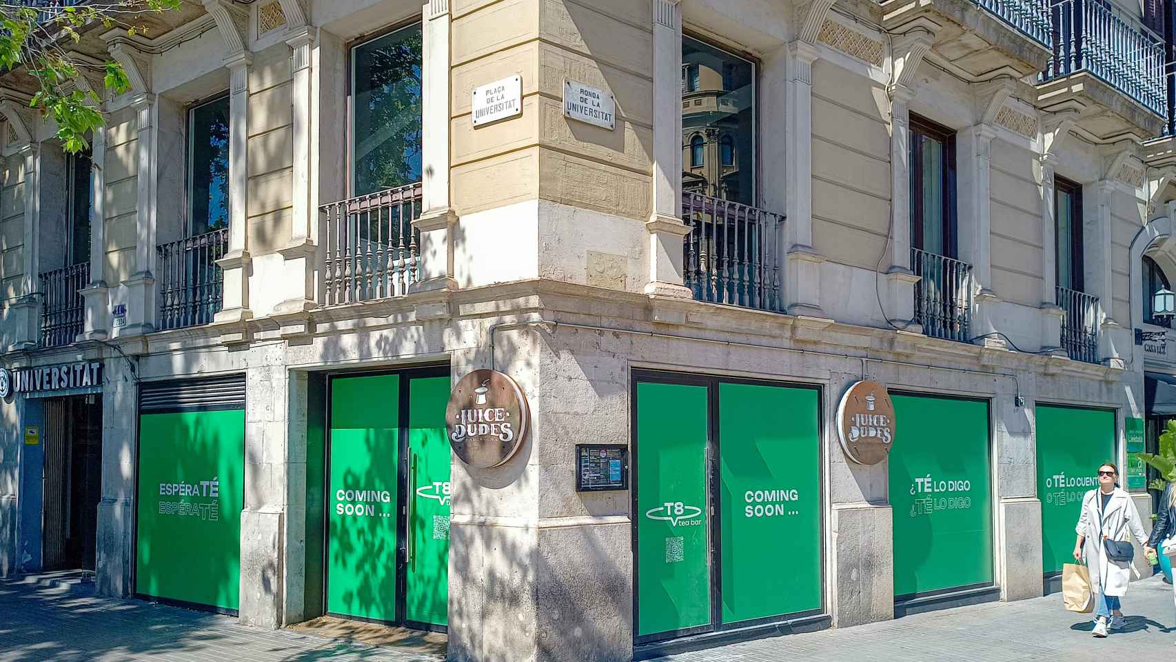 LabordeMarcet's tweet card. T8, el 'tea bar' más grande de España, abrirá un local en el número 1 de la plaza Universitat