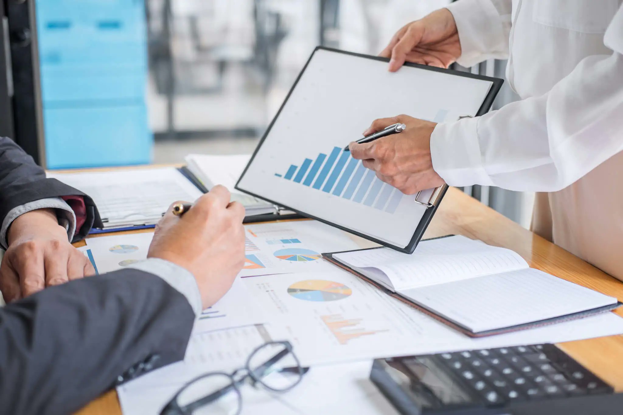 persepta's tweet card. Transform your analytics with Persepta's Tableau to Power BI migration services. Make a move to a scalable, intelligent and business-centered analytics platform