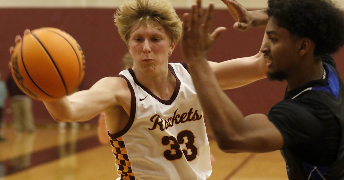 NWHPreps's tweet card. Luke Robinson scored a game-high 20 points, Ryan Wisniewski hit two clutch shots, and Richmond-Burton's boys basketball team got back in the Kishwaukee River Conference race with a 57-48 win over...