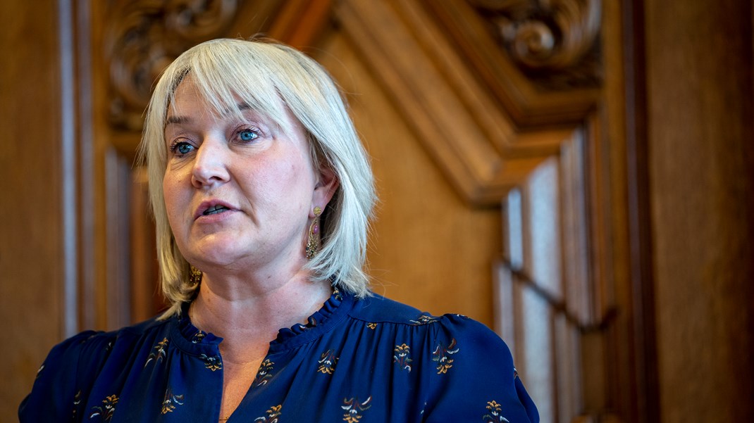 AarhusUni's tweet card. Kandidatreformen er et enormt eksperiment med vores fælles fremtid uden nogen som helst garanti for et positivt resultat. Her er vores bud på en reform, der giver et arbejdsudbud og provenu helt på...