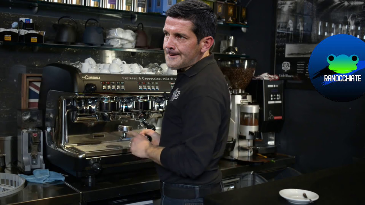 RanocchiateBlog's tweet card. Cagliari - Inter nel tempo di un caffè. Non perderti gli ultimi articoli di Ranocchiate, l’inconfondibile blog tragicomico sulla squadra più amata di Milano!