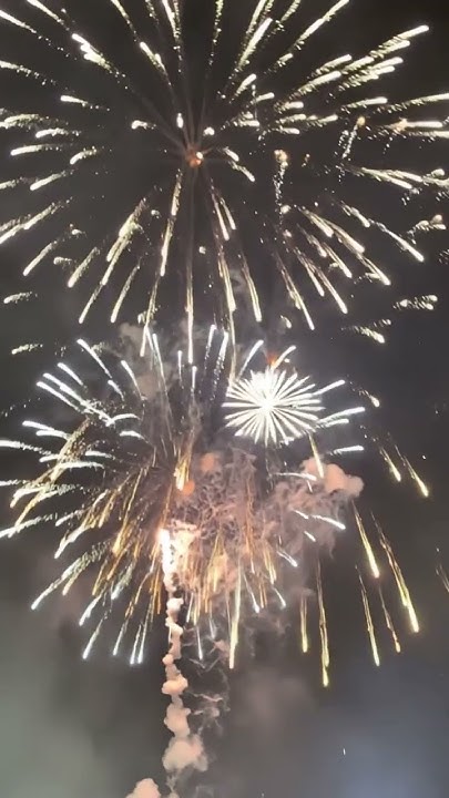 kakonged's tweet card. Fireworks #languageclasses #improvefrenchlistening #europeanlanguage...