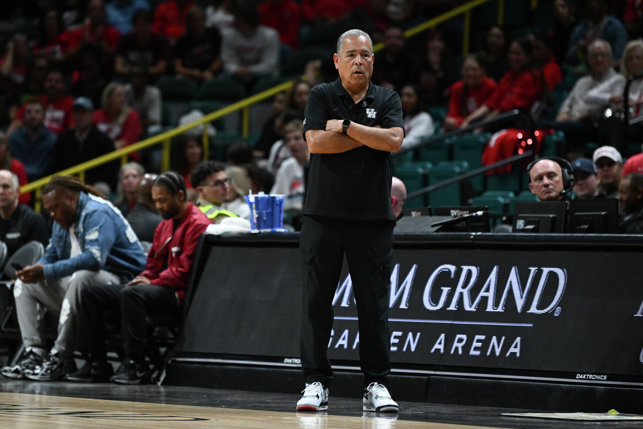 Joseph_Duarte's tweet card. In the age of NIL, playing in the Players Era Festival has become a no-brainer in order for UH to stay competitive.