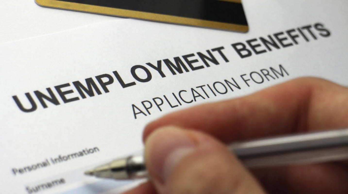 GregAbbott_TX's tweet card. New Texas applications for jobless benefits were at 18,798 last week, only slightly above the state's pandemic-era low of 18,628 set in early June.